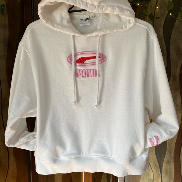 Puma White Pull-over Hoodie, size Medium - Picture 1 of 4